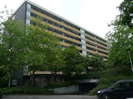 Bei dieser ansprechenden immobilie handelt es sich um eine modernisierte wohnung im zweiten stock, di. 4 Zimmer Wohnung Zum Verkauf Humboldtstr 19 72760 Reutlingen Reutlingen Kreis Mapio Net