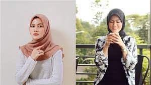 Lucunya nih syakir terlihat terharu saat sang kakak dinyatakan sah sebagai suami dari henny. Profile Of Henny Rahmah Wife Of Zikri Daulay Opens Hijab Netral News