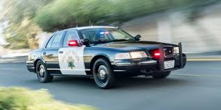 Anzeigen im zusammenhang mit ford crown victoria zum verkauf. This Is One Of The Last Crown Vic Cop Cars In Service