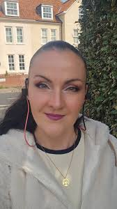 𝙄 𝙠𝙣𝙤𝙬 𝙄 𝙬𝙤𝙣'𝙩 𝙜𝙚𝙩 𝙖 𝙩𝙚𝙭𝙩 𝙘𝙪𝙨 𝙄'𝙢 𝙩𝙤𝙤 𝙤𝙡𝙙  𝙖𝙣𝙙 𝙪𝙜𝙡𝙮😢 shorter.me/mrA42 ❤️