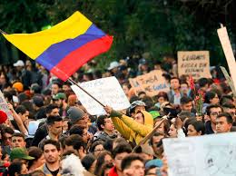 Colombia fue escenario de enormes protestas, en su mayor parte pacíficas, y de un inédito cacerolazo en varias ciudades. Colombia Contexto Historico Del Movimiento Social Del 21n 2019 Kaos En La Red