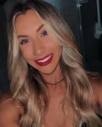 ❤️💋🌹🍷💄