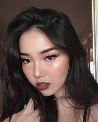 Elevated Eyes Lips In 2020 Asian Makeup Looks Glam Makeup Look Asian Makeup