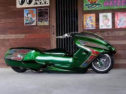 ヤマハ マグザム プロが造るカスタム バイクブロス マガジンズ ビッグスクーター マグザム 原付 カスタム