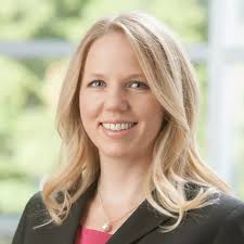 Amy Hellman's Instagram, Twitter & Facebook