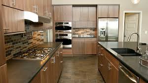 Whether you are going to start from scratch and design a new kitchen or if you just want to renovate your existing kitchen. 25 Home Plans With Dream Kitchen Designs