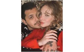 A pocos días de anunciar su relación en redes sociales, ahora parece que belinda y nodal han llegado al final de su noviazgo. Belinda And Nodal The 7 Reasons Why They Are The Couple Of The Year Ruetir