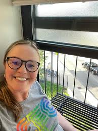 Hi! I'm new to this group. I recently joined because I like to learn from  others and I thought it would be interesting because I have a new business  but am still