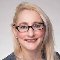 Tara Earls's Instagram, Twitter & Facebook