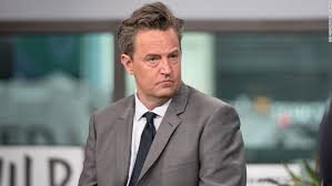 Matthew perry was born in williamstown, massachusetts, to suzanne marie (langford), a canadian journalist, and john bennett perry, an american actor. Matthew Perry And Fiancee Molly Hurwitz Split Breakingnewsworld