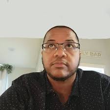 What's better for heavy hauling? Auto or manual? And what's the reason for  answer