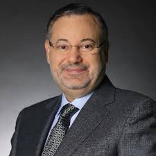 كان حزب الله يمتلك مخزونا هائلا من الصواريخ كان كافيا لإزالة #إسرائيل من  الوجود لكنه ظل محتفظا بها حتى أبادتها وفجرتها إسرائيل في مخازنها،أما ما  تملكه إيران من صواريخ فيكفي لإبادة قارة