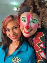 Gracias a todos los que se acordaron de mi 25 aniversario del nacimiento de  GUASIN SHOW.... Sin lugar a dudas amo ser Psicólogo, pero se que si Dios me  diera la dicha