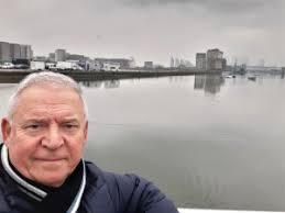 the history of the "Tate & Lyle" Sugar Refinery-at Silvertown-London-E16