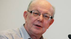 Elevés l'un et l'autre dans la religion catholique, ils sont devenus farouchement agnostiques. Jean Francois Kahn Ojim Fr