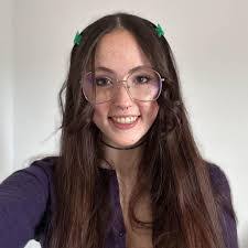 Jasmine Hickson's Instagram, Twitter & Facebook