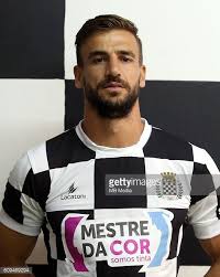 Jose bosingwa , jimmy floyd hasselbaink and nuno gomes are the notable footballers who played for boavista in the past, to name just a few. Pin Em Boavista