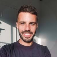 100+ profils pour “Christopher”