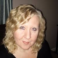 Denise Bentley's Instagram, Twitter & Facebook