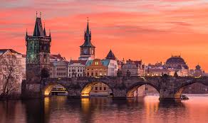 Prague n'a pas seulement la chance d'être considérée comme l'une des plus belles villes du monde, elle est également le centre politique, économique et culturel de la république tchèque. Voyage En Groupe Republique Tcheque 3 Jours 2 Nuits Au Depart De Paris Ou Province Vacances Passion