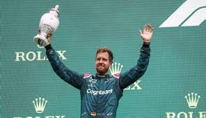 All about rhythm on this track, the corner's just keep coming. Pni4spqtdjrzam