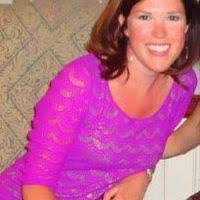 Kari Beth's Instagram, Twitter & Facebook