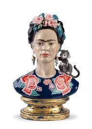 Frida kahlo, who painted mostly small, intensely personal works for herself, family and friends, would likely have been amazed and amused to see what a vast audience her paintings now reach. Frida Kahlo Figurine Blue Limited Edition Lladro Europe