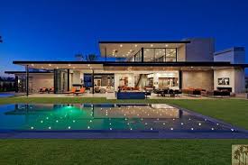 This Luxury Glass Home Has Clean Lines Deep Overhangs Glass Walls Modern Furniture Textured S Luxury House Designs Modern Mansion House Architecture Design