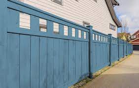 4 Creative And Inexpensive Ideas Natural Pool Fence Country Fence Painting Fence And Gates Drawings Vinyl Fence R Wooden Fence Fence Paint Colours Fence Stain
