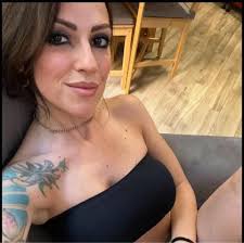 ❝ L'unico modo per fallire è non combattere. Perciò combatti finché non  puoi combattere più. Testa alta, entra nell'arena e affronta il nemico. Mai  mollare, mai rinunciare. Mai fuggire, mai arrendersi. Combatti