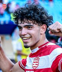 ✨ The art of 𝒄𝒓𝒐𝒑𝒑𝒊𝒏𝒈 🖼️