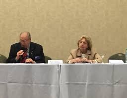 Barcia observa el lema del Bicentenario: “'unirnos' es mejor que  'juntarnos'”