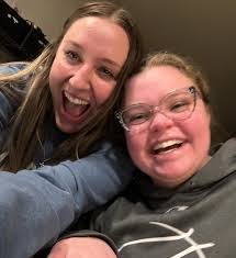 Tara Stout's Instagram, Twitter & Facebook