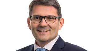 Wealth managers remain cautious