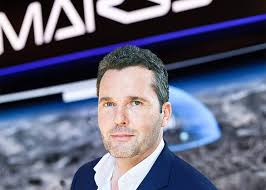 Richard Emanuel's Instagram, Twitter & Facebook