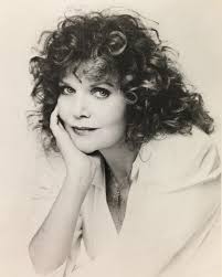 Eileen Brennan dies
