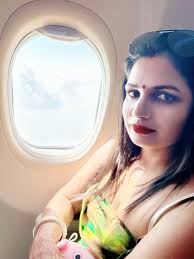 Happiness is “”” Feeling lucky to have you in my life””” 🥰😘 . #instagood  #instagram #me #flight #trending #viral #instamood #instafashion #fashion  #beautiful #photo #photography #picoftheday #explore #cute #instadaily