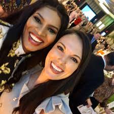 This first pic is for my kids!! @davidhenrie is a great young man and a  super star !!! I sent this pic to my kids and they responded in all caps!!  Hehe!