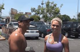 Loni willison pulls a cart out at santa monica beach 02/20/201. Lost Everything Ex Wife Of The Malibu Rescuers Star Drank Herself And Lives On The Street Forumdaily Woman