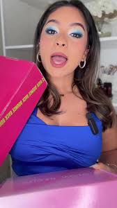 Seguimos regalándo cositas todas las semanas 🥰. No tienes que hacer nada  en especial para recibirlas solamente estar aqui conmigo y disfrutar los  videos que se suben ☺️🥰. . . . . . . . #makeupartist ...