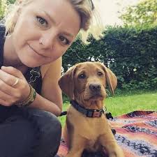 Elements for a bespoke pond service