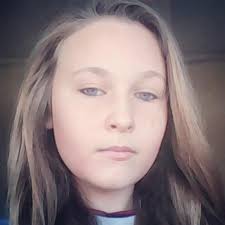 Abbey Louise Devries (@x___Abbey___x)