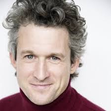 PLANETARY MUSIC AND DECONSTRUCTIVISM