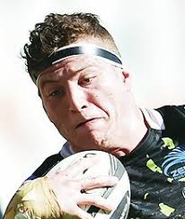 Warriors eye move for back row Licata