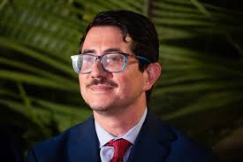 Prosecutor seeks to dismiss removal case against José Garza