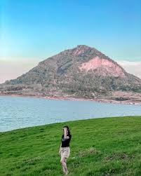 Tinggi muka air laut pasang naik dan pasang surut tidak sama setiap hari. 4 Waduk Terbesar Di Indonesia Yang Jadi Tempat Wisata Waduk Jatiluhur Kian Instagramable