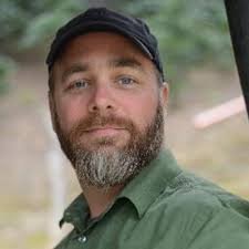 Mark Bray (@mbrayster)