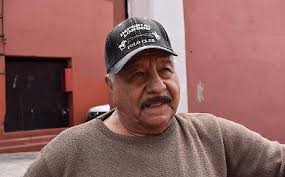 Héctor Luján, 44 años de trayectoria al frente de los micrófonos  radiofónicos