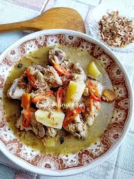 Hasilnya enak, kuah kental dan gurih. Sup Ayam Sedap Serta Tips Untuk Pekatkan Kuah Buat Orang Lapo
