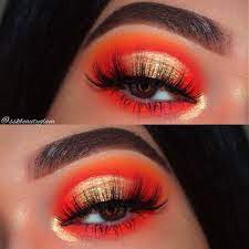 Bold Neon Orange And Gold Eye Makeup Maquillaje De Ojos Creativos Sombras De Ojos Maquillaje De Ojos